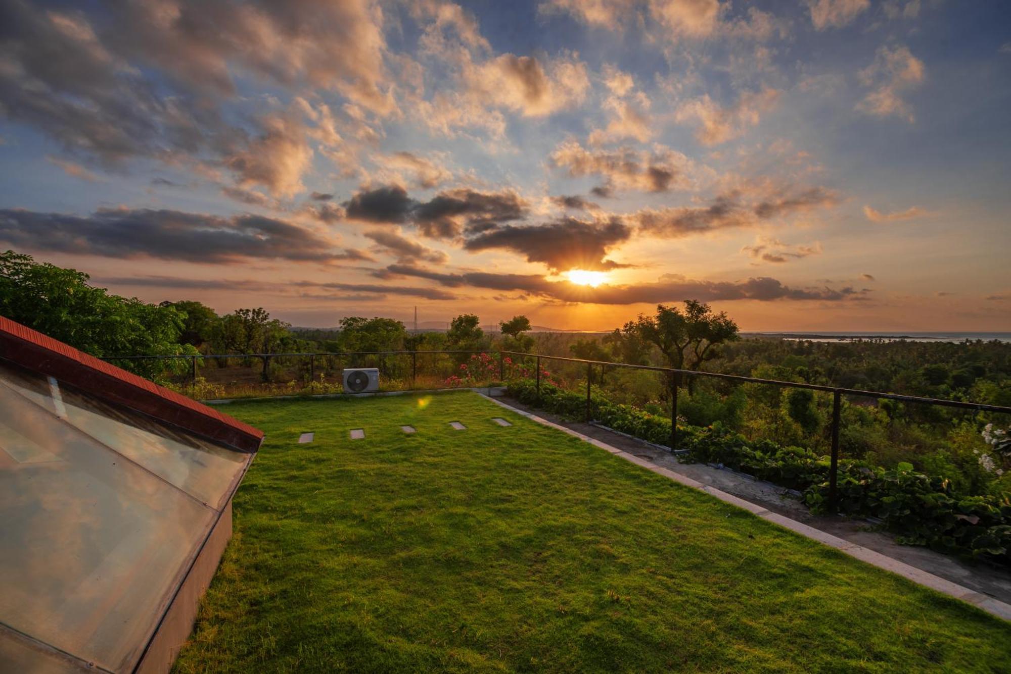 Villa Ambara Sumberkima Banyuwedang Exteriör bild